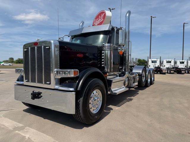 2027 Peterbilt 589 in Fort Worth, TX