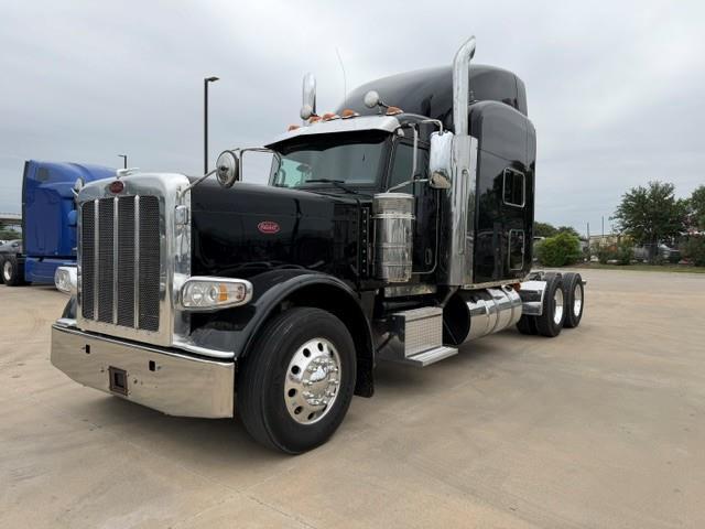 2022 PETERBILT 389 in Fort Worth, TX
