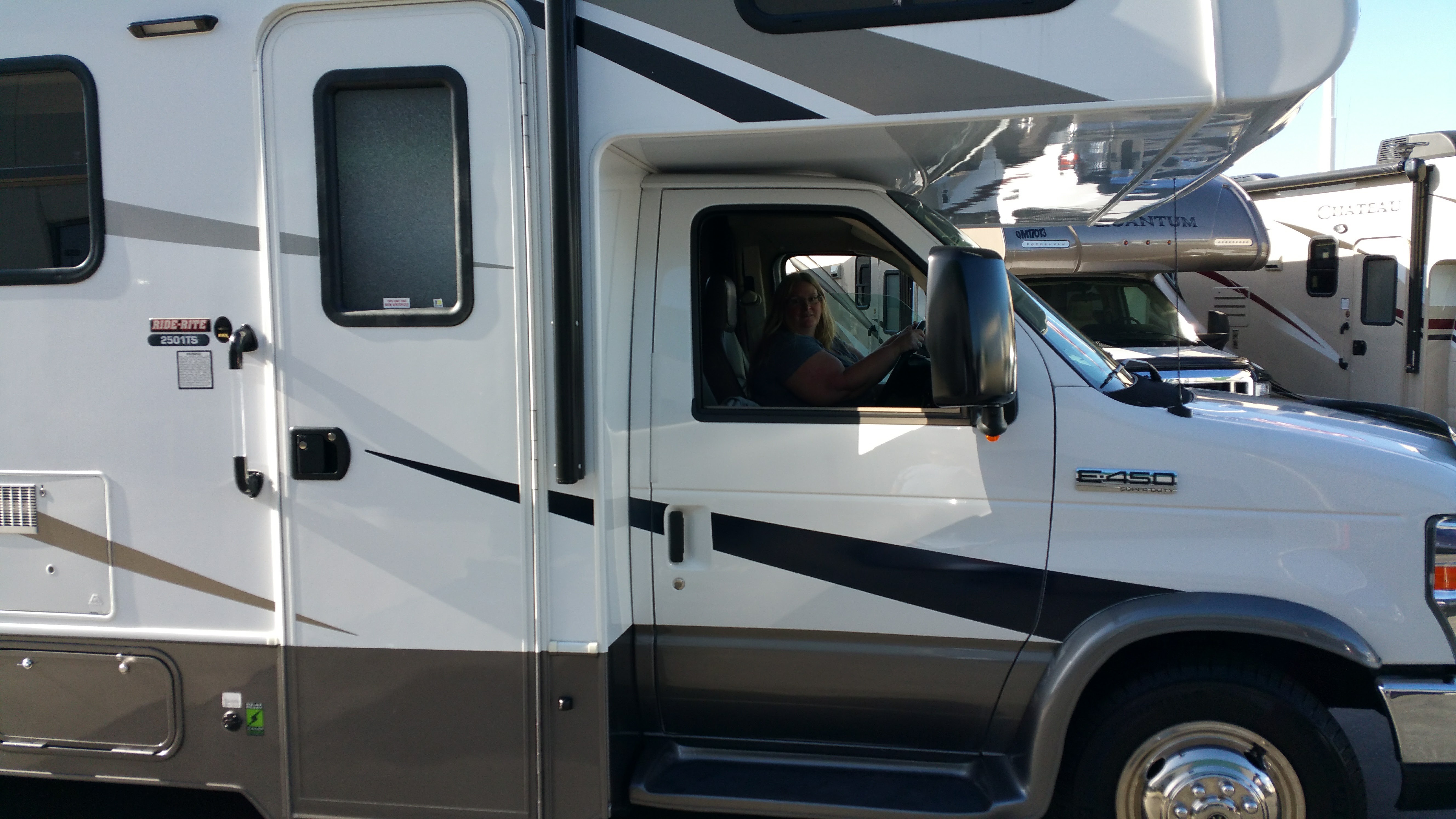 2017 Forest River FORESTER CLASSIC 2501TS in torrance CA