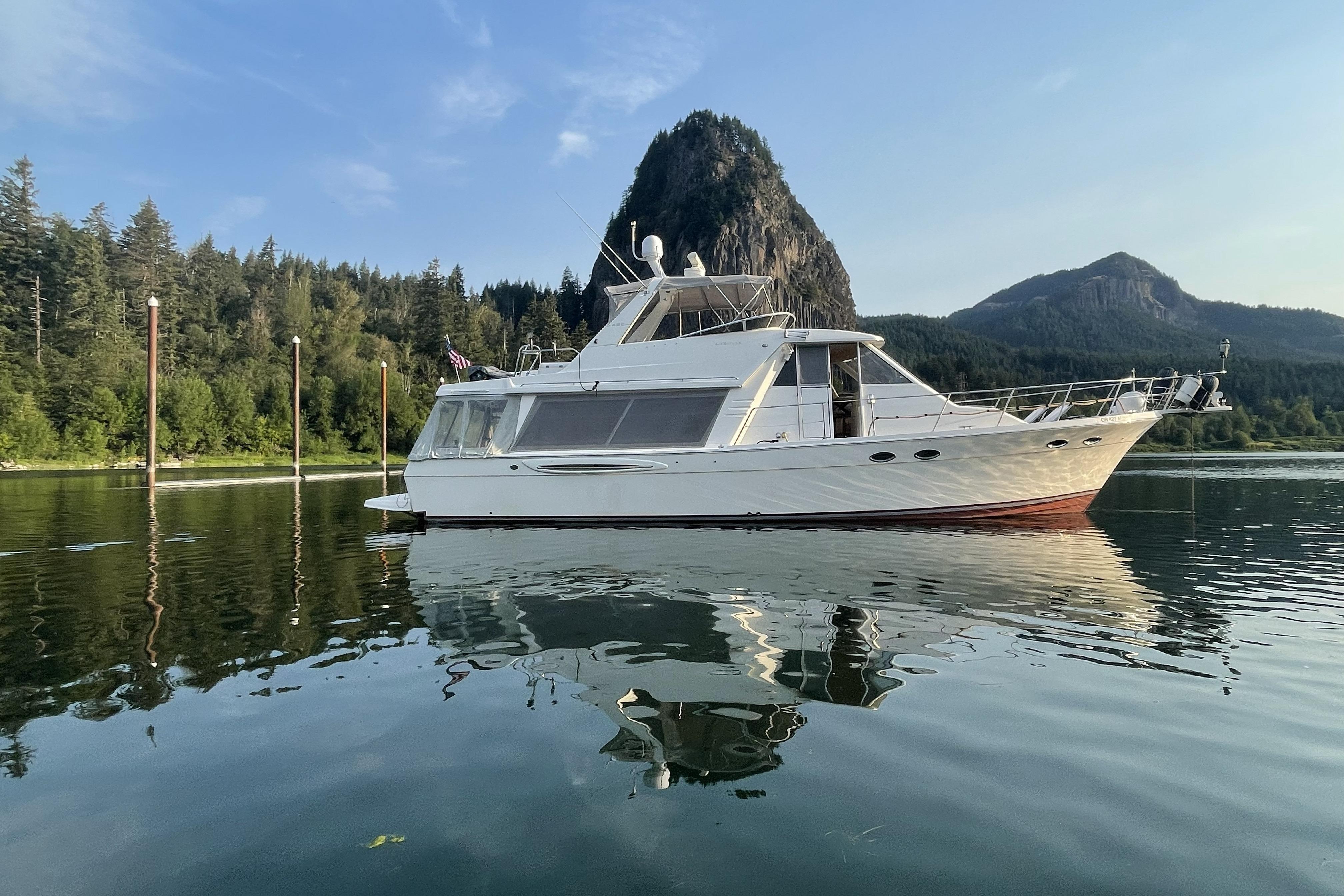 2008 Meridian 490 Pilothouse in portland OR
