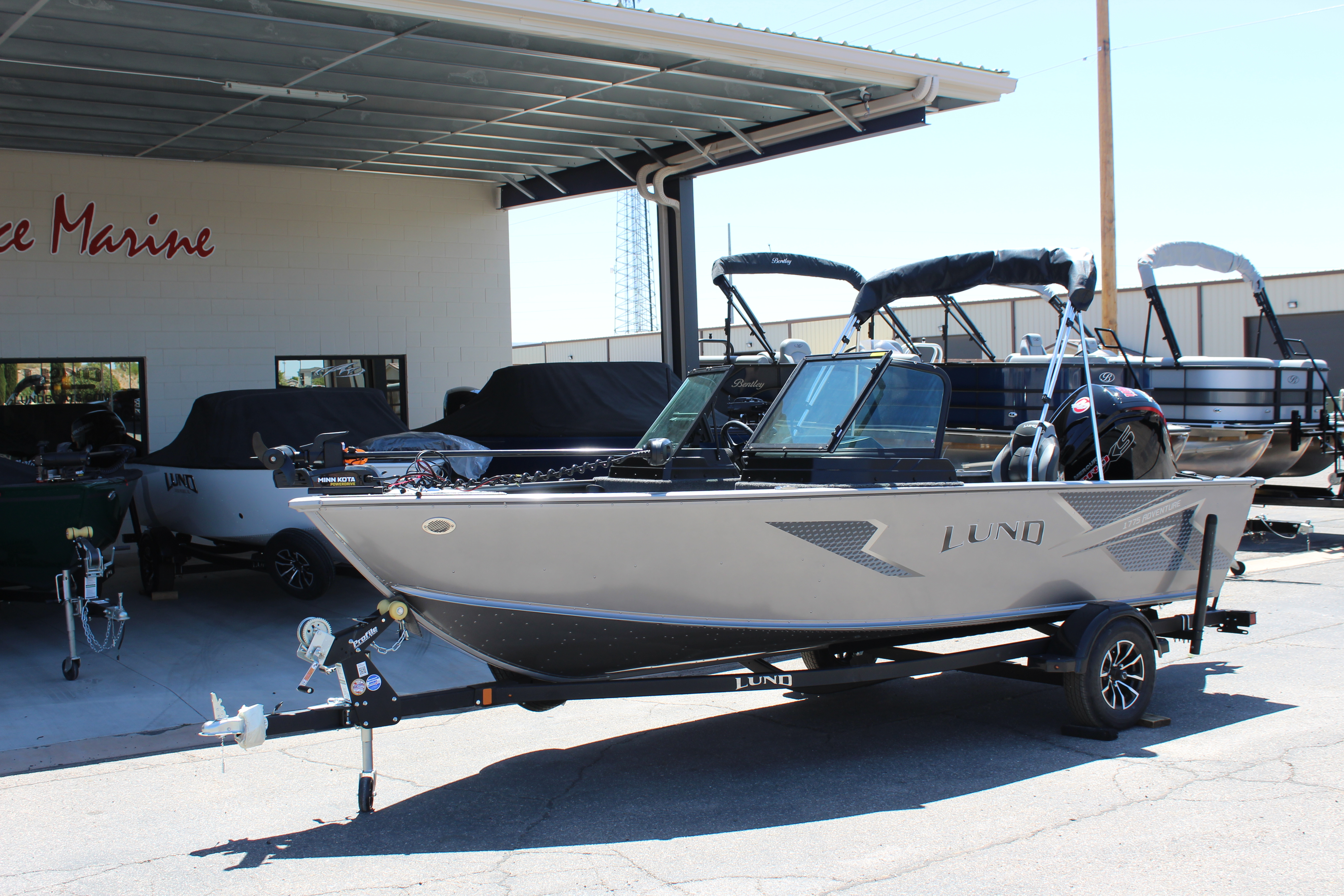 Lund 1775 Adventure Sport Fish and Ski Boats For Sale - Boatmart