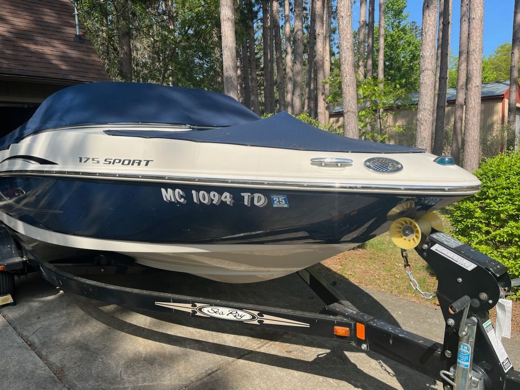 2009 Sea Ray 175 Sport in roscommon MI
