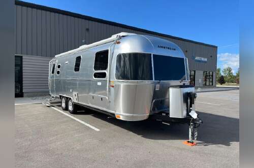 2026 Airstream Flying Cloud 27FB Twin in traverse city MI