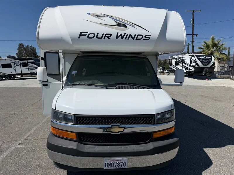 2021 Thor Four Winds 22E Chevy 3500