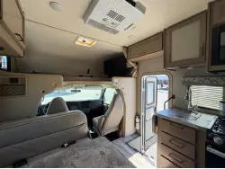 2021 Thor Four Winds 22E Chevy 3500