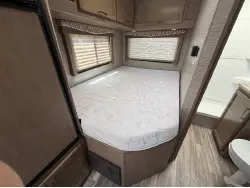 2021 Thor Four Winds 22E Chevy 3500