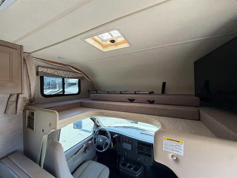 2021 Thor Four Winds 22E Chevy 3500