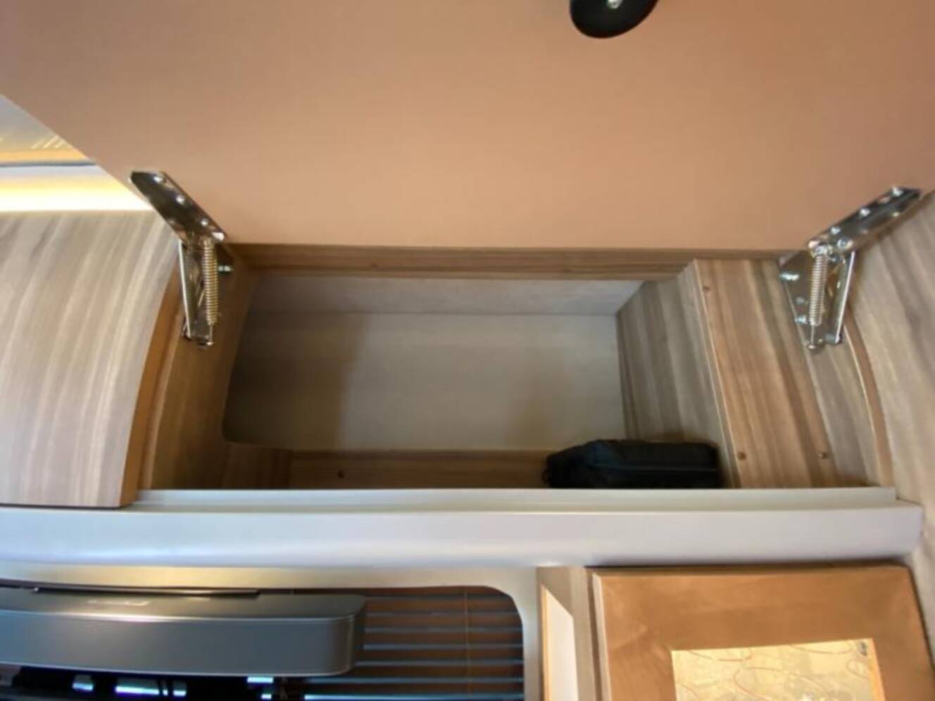 A photo of this 2023 Airstream Atlas Murphy Suite