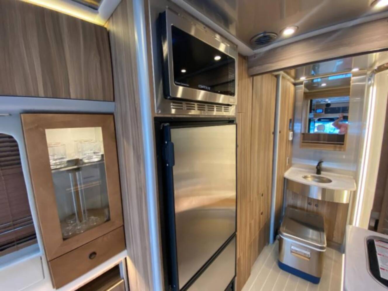 A photo of this 2023 Airstream Atlas Murphy Suite