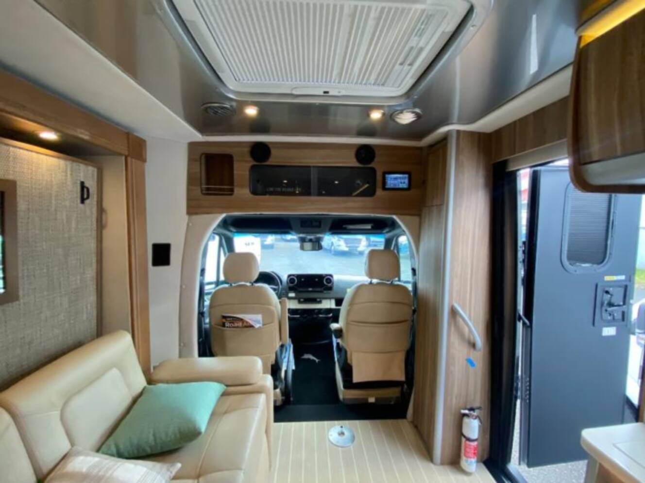 A photo of this 2023 Airstream Atlas Murphy Suite