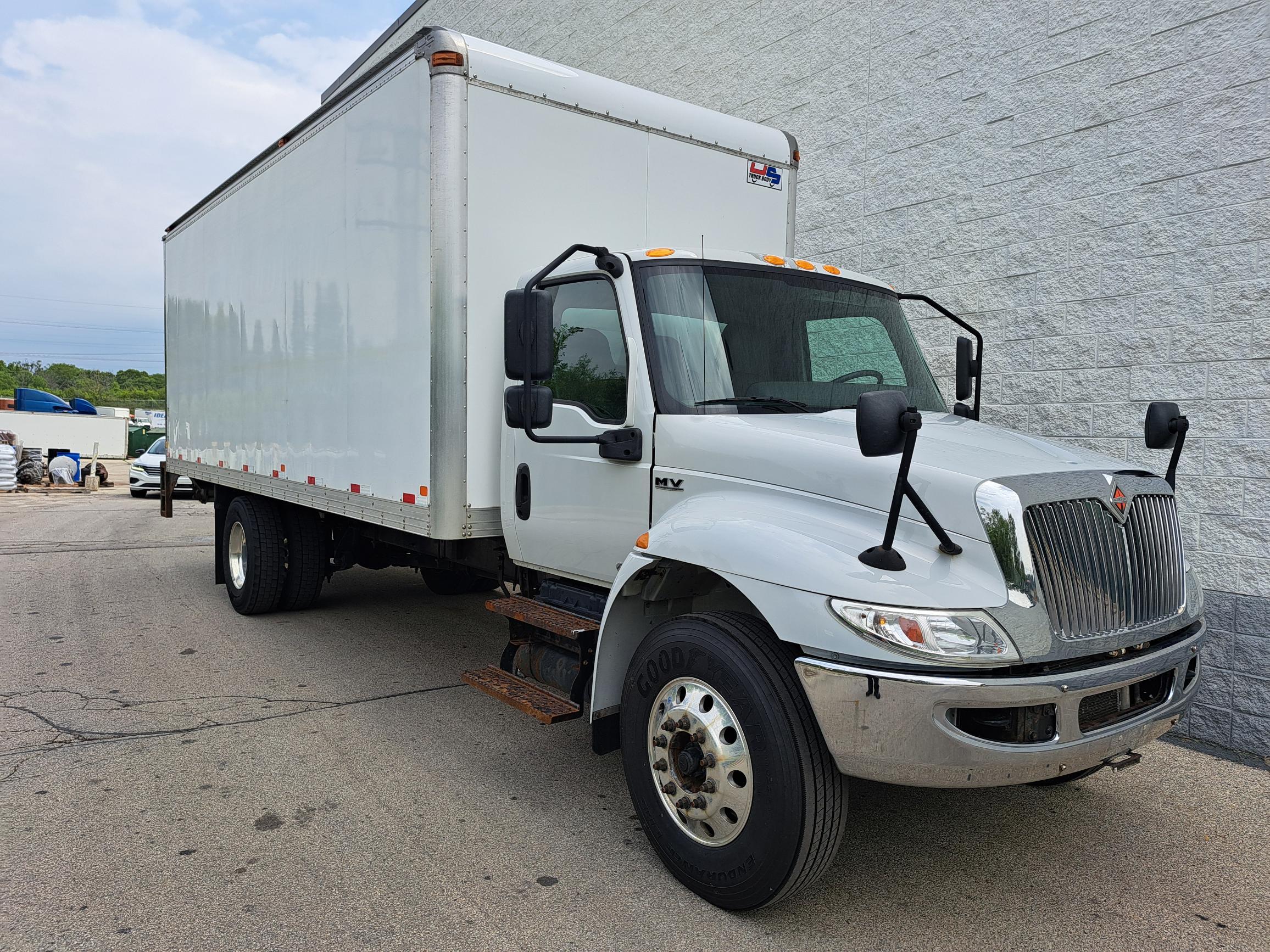 2019 INTERNATIONAL MV607 in Milwaukee, WI