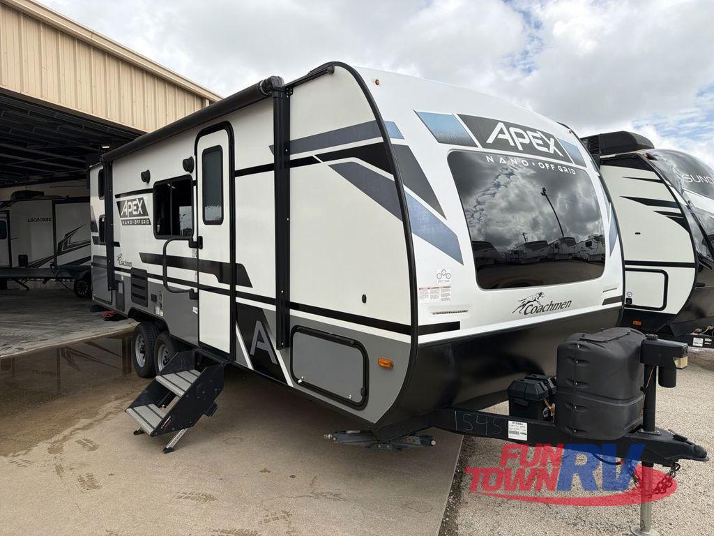 2023 Coachmen Rv Apex Nano 208BHS in giddings TX