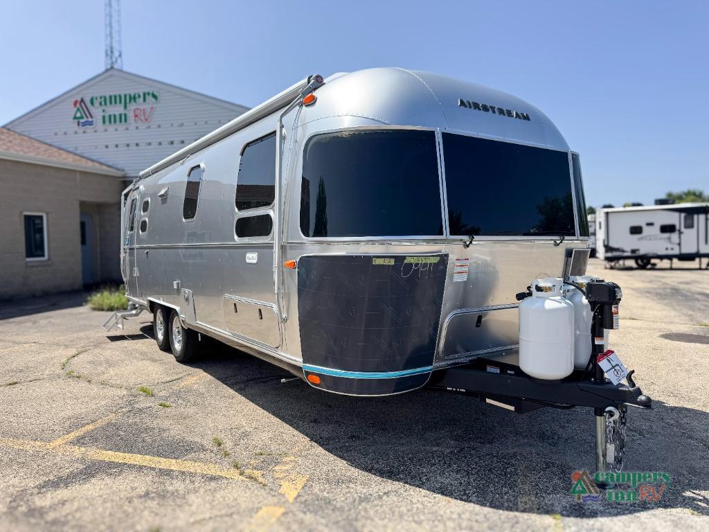 2027 Airstream Flying Cloud 27FBT in naperville IL