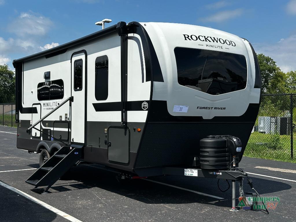 2027 Forest River Rv Rockwood Mini Lite 2213S in troy OH