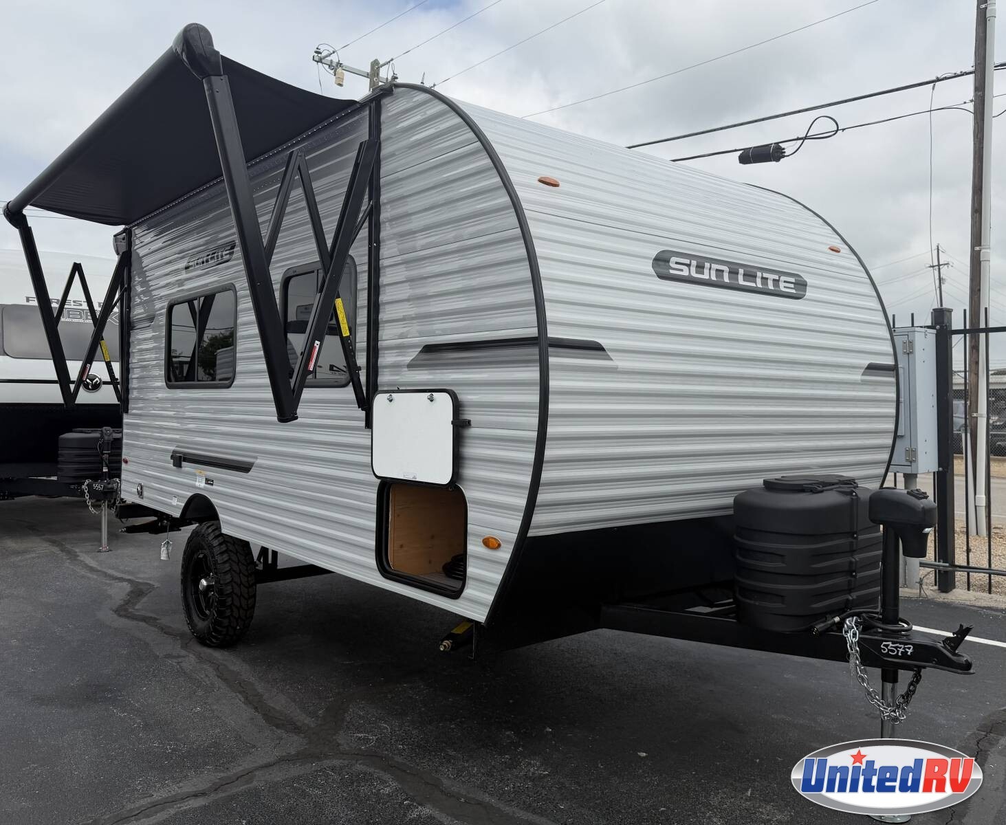2027 Sunset Park Rv SUNLITE 18RD in fort worth TX