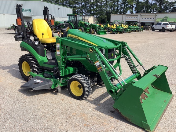 2014 John Deere 1025R in Jackson, TN