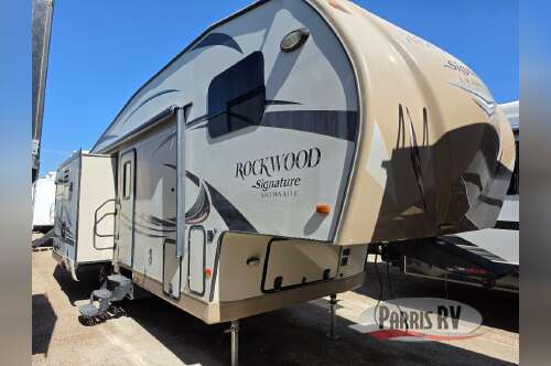2016 Forest River Rv Rockwood Signature Ultra Lite 8288WSA in chubbuck ID
