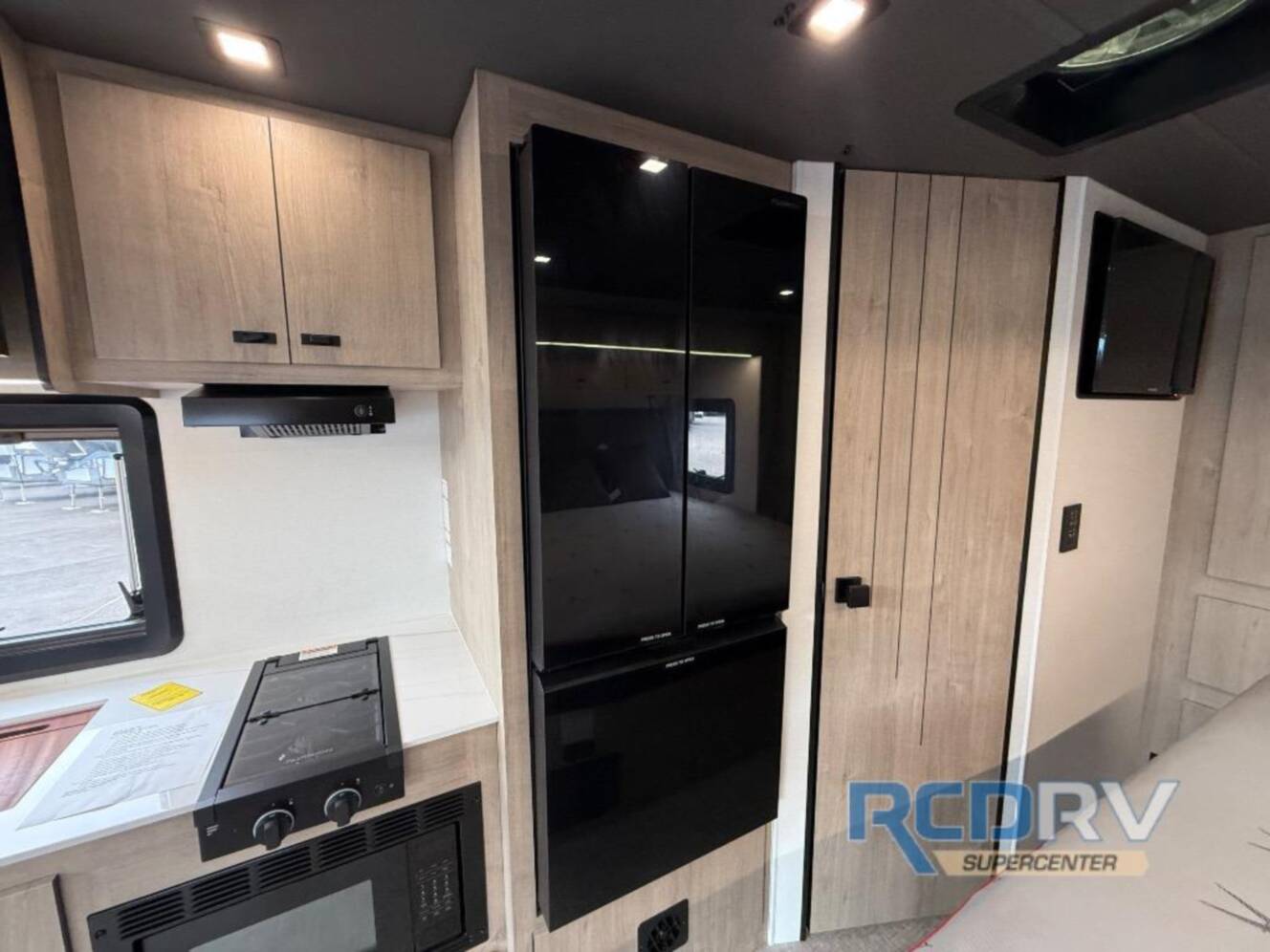 A photo of this 2025 Grand Design Lineage 25FW