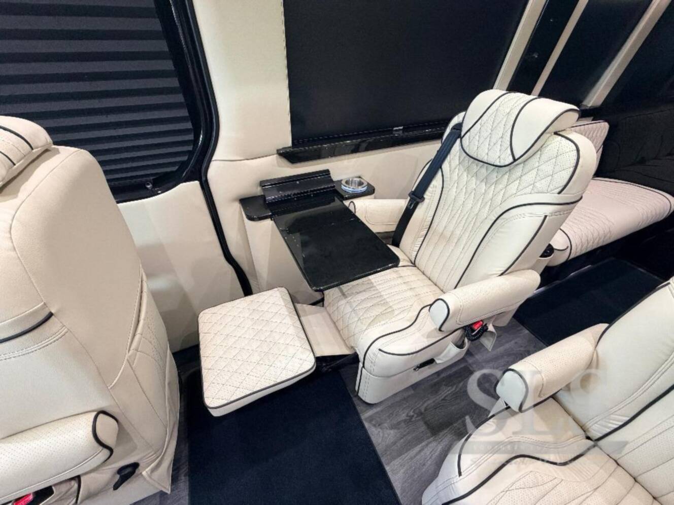 A photo of this 2026 Midwest Automotive Designs Luxe Cruiser D6