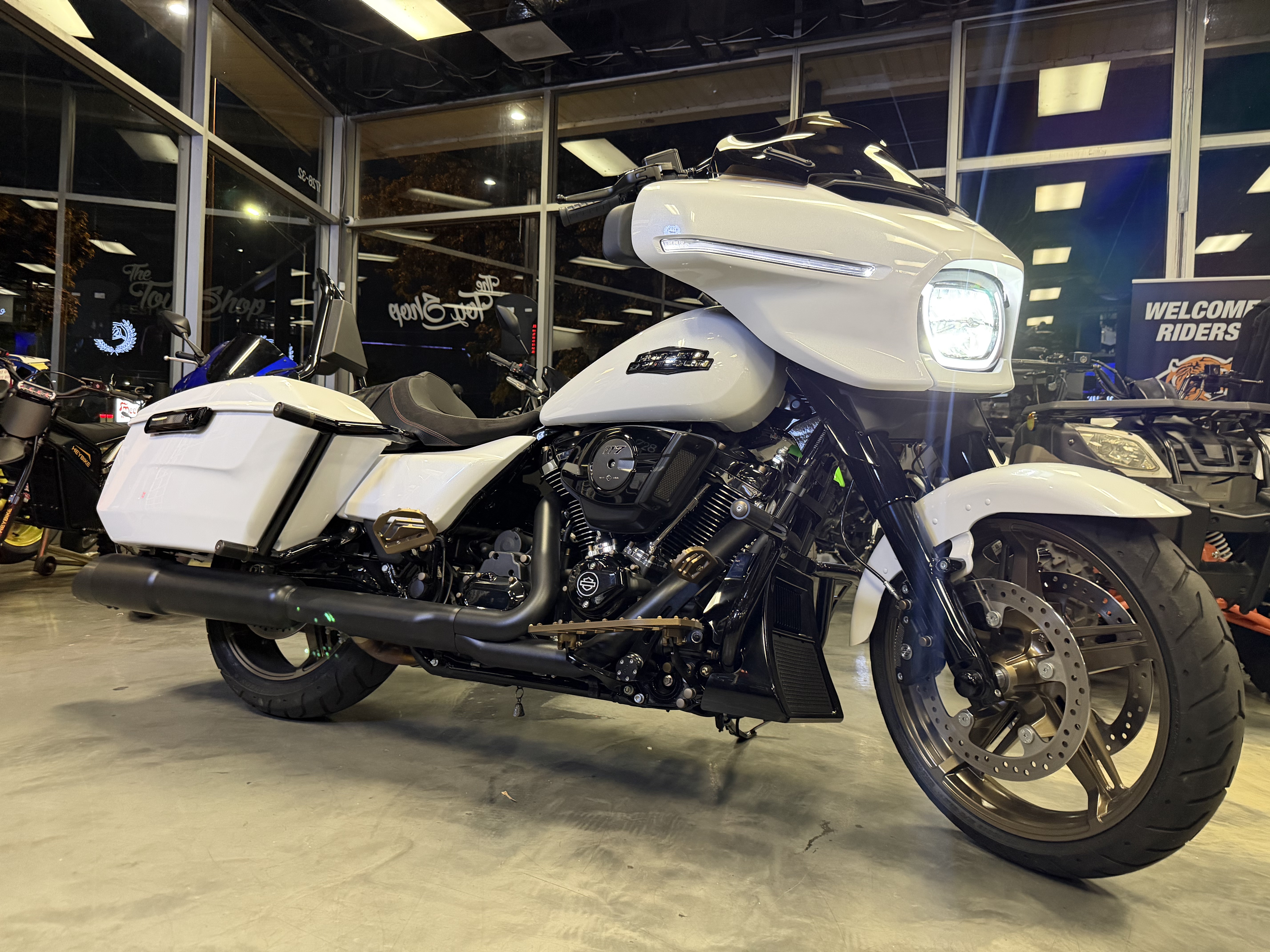 2024 Harley-Davidson STREET GLIDE in Arlington Heights, IL