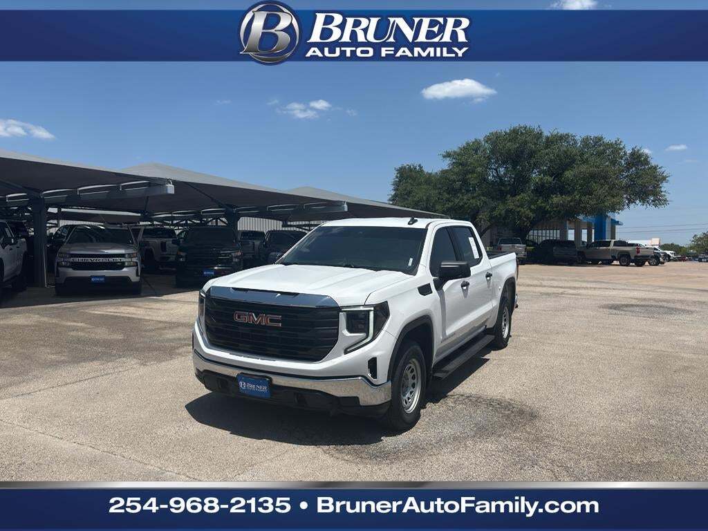 2025 GMC SIERRA in Stephenville, TX