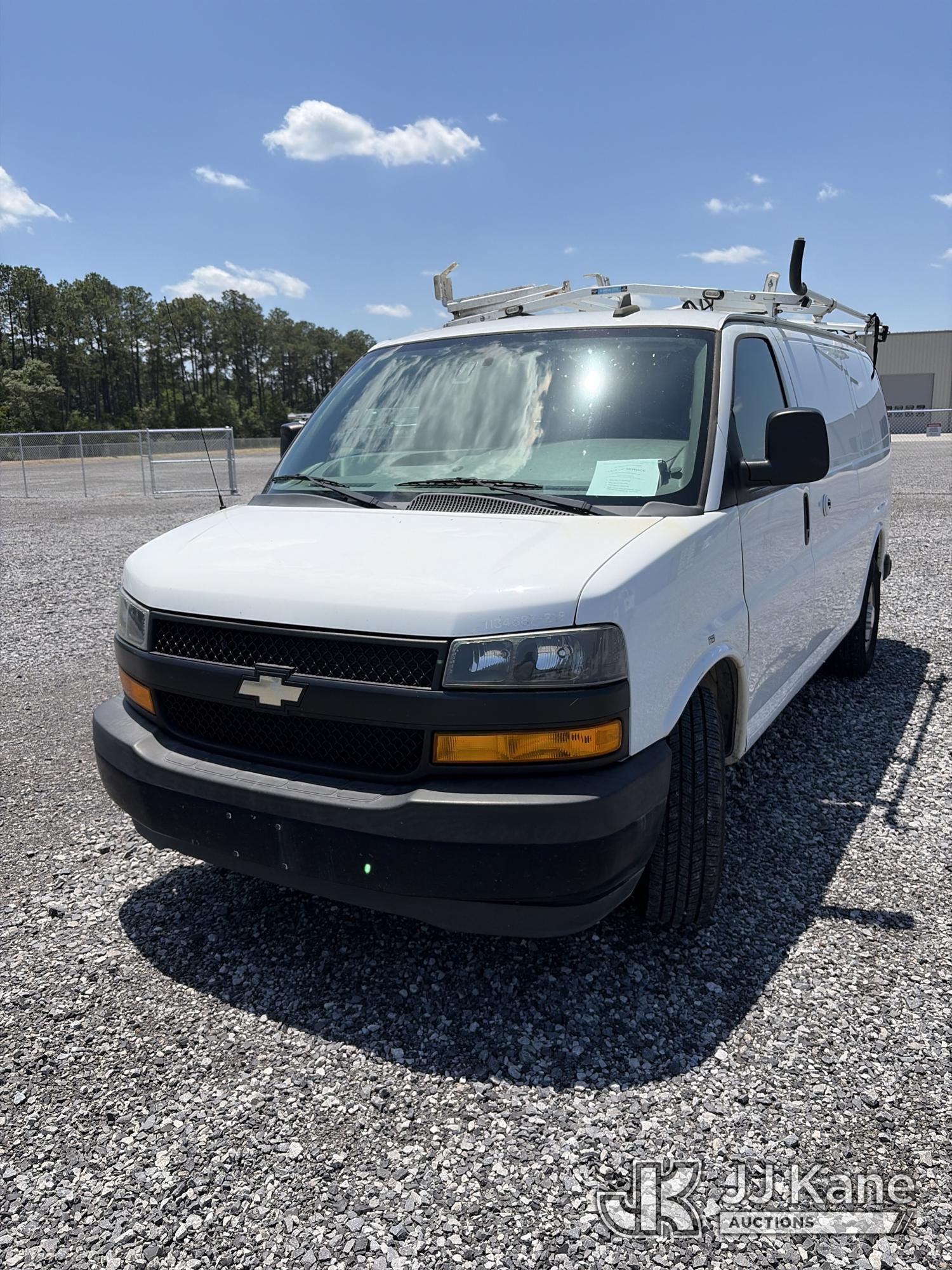 2018 CHEVROLET Express 2500 in Hammond, LA