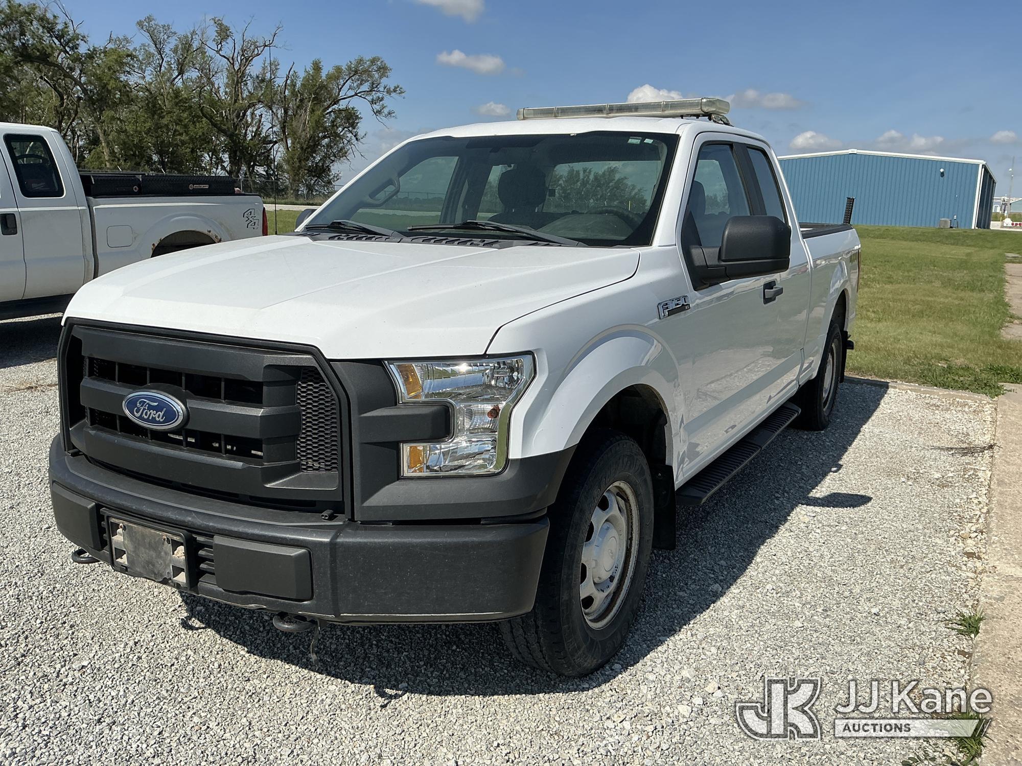 2016 FORD F150 in Palmyra, NE