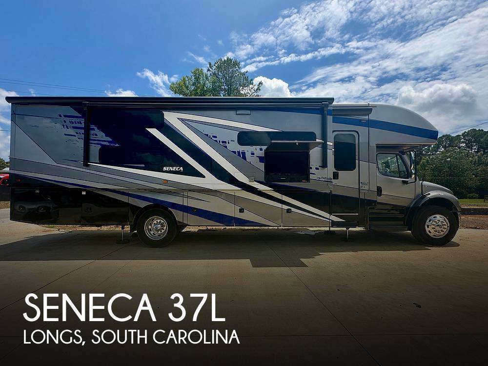 2023 Jayco Seneca 37L RV