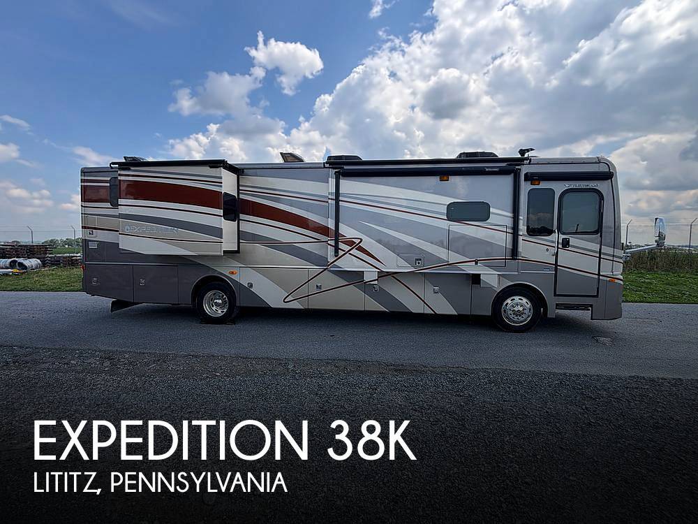 2015 Fleetwood Expedition 38K RV