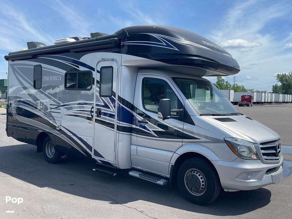 2019 Holiday Rambler Prodigy 24B in warren MI