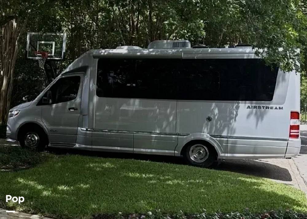 2023 Airstream Atlas Murphy Suite in san antonio TX