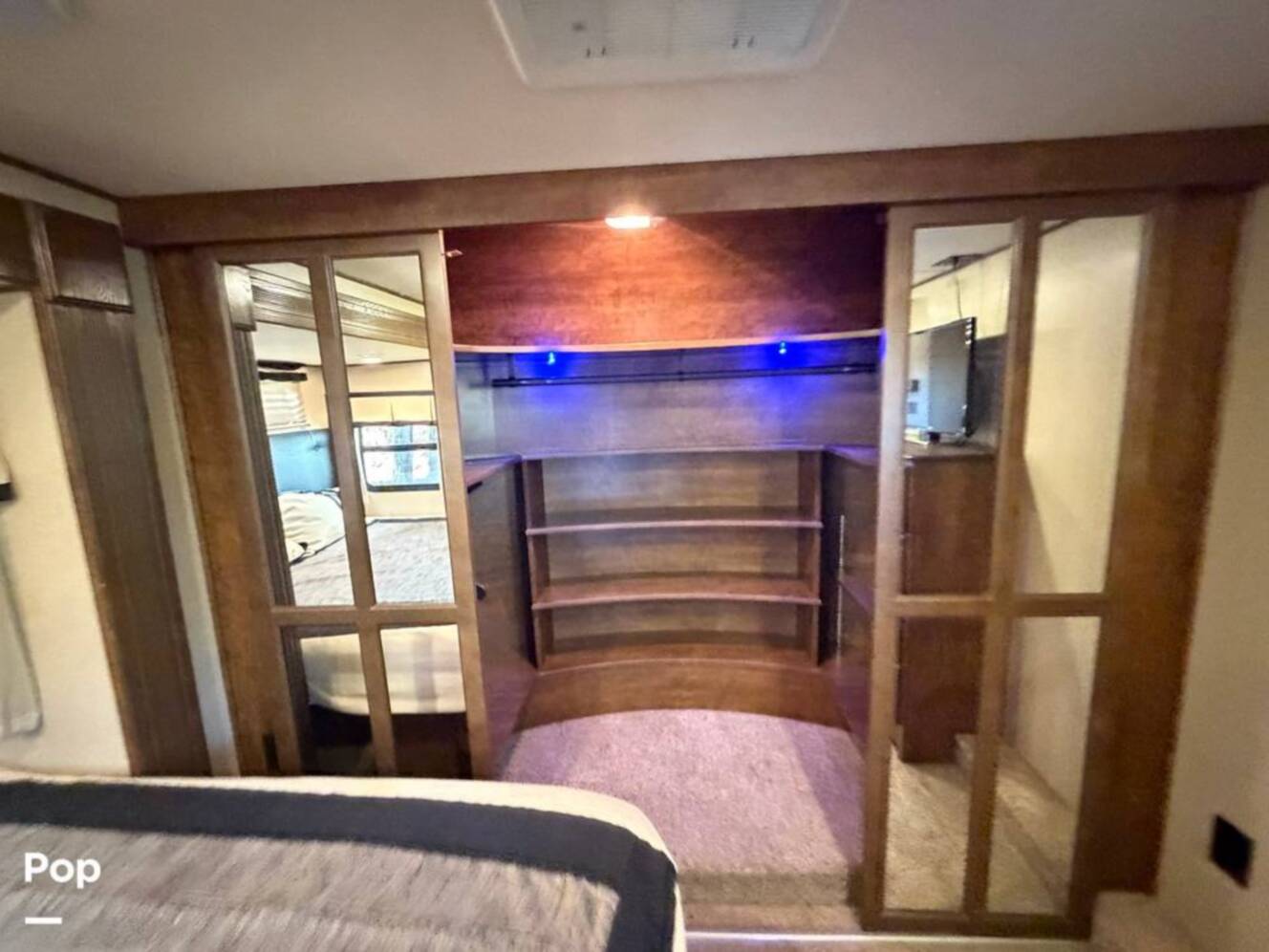 A photo of this 2015 Grand Design Momentum 385TH