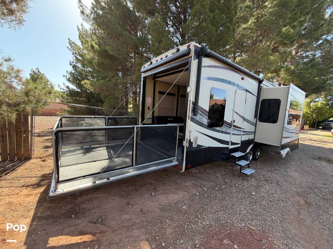 A photo of this 2015 Grand Design Momentum 385TH