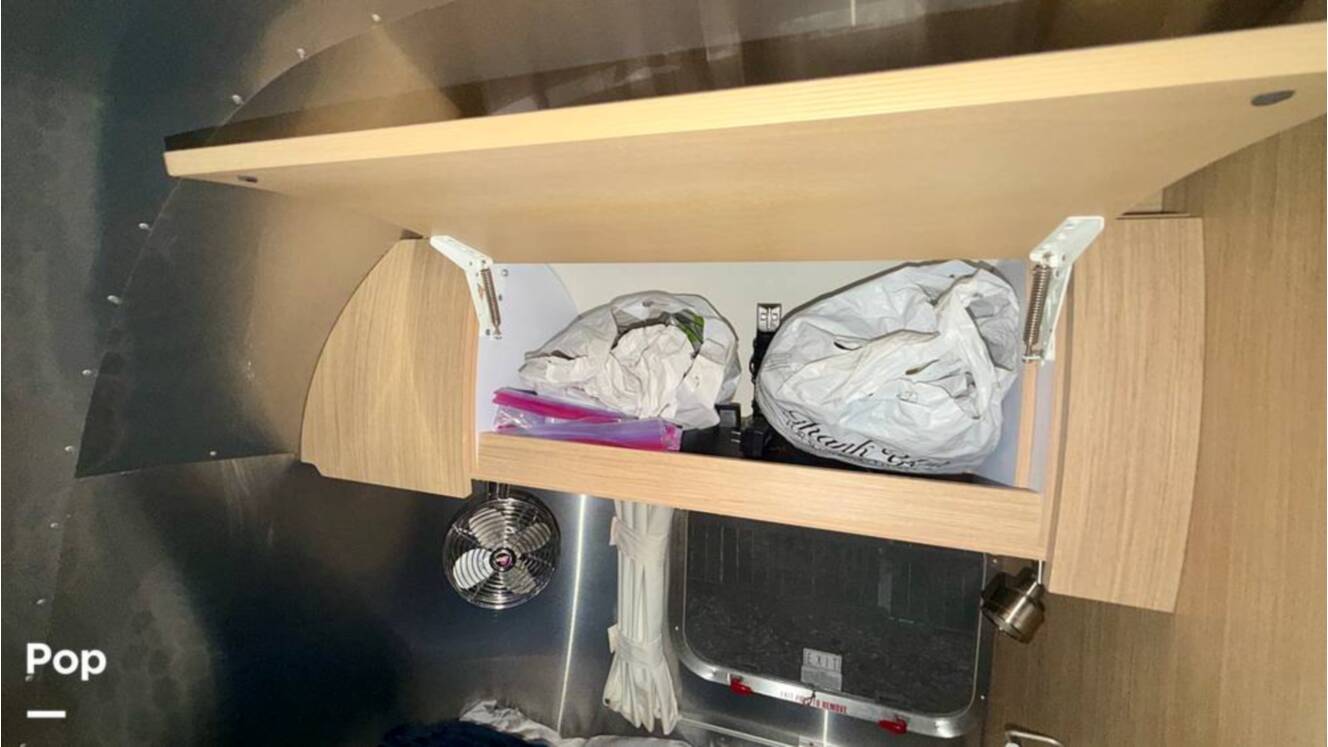 A photo of this 2017 Airstream Flying Cloud 23D