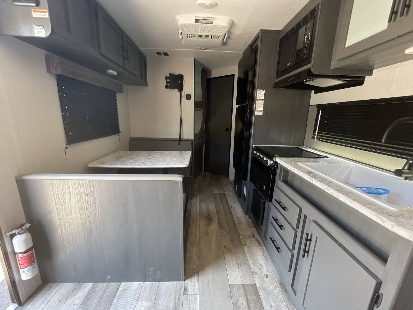 A photo of this 2023 Dutchmen ASPEN TRAIL LE 21BHWE