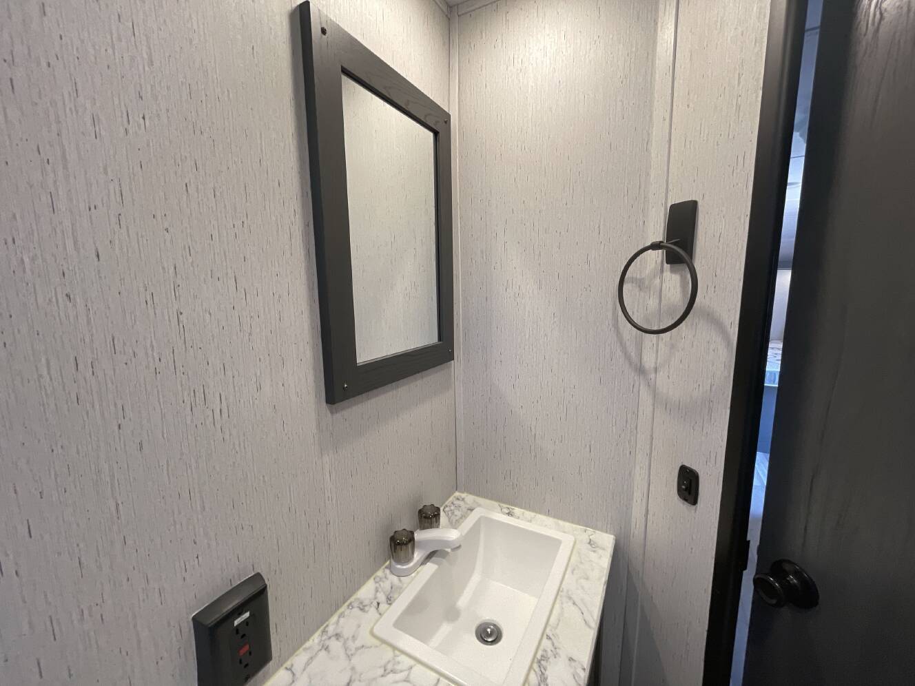 A photo of this 2023 Dutchmen ASPEN TRAIL LE 21BHWE
