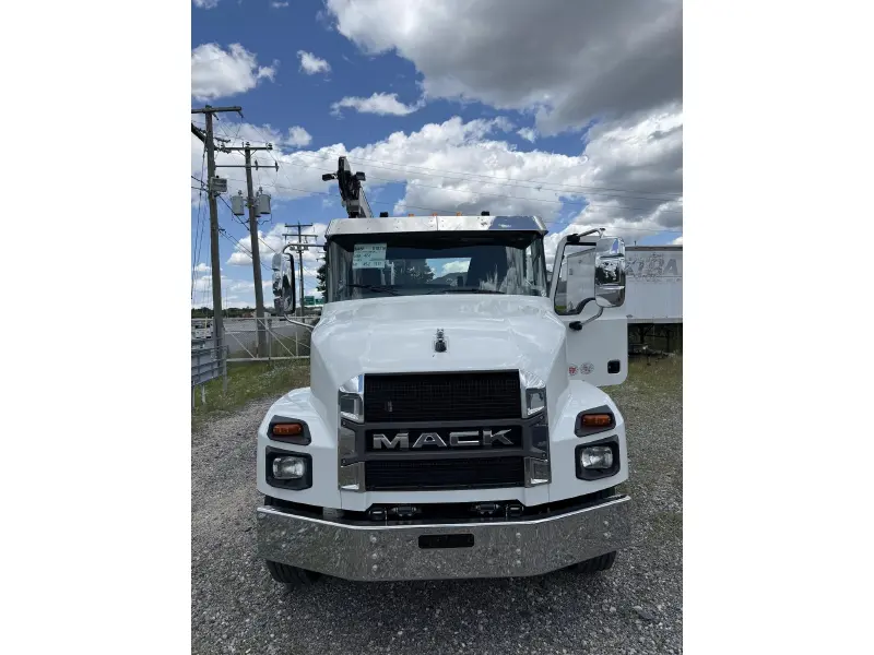 2026 MACK MD6