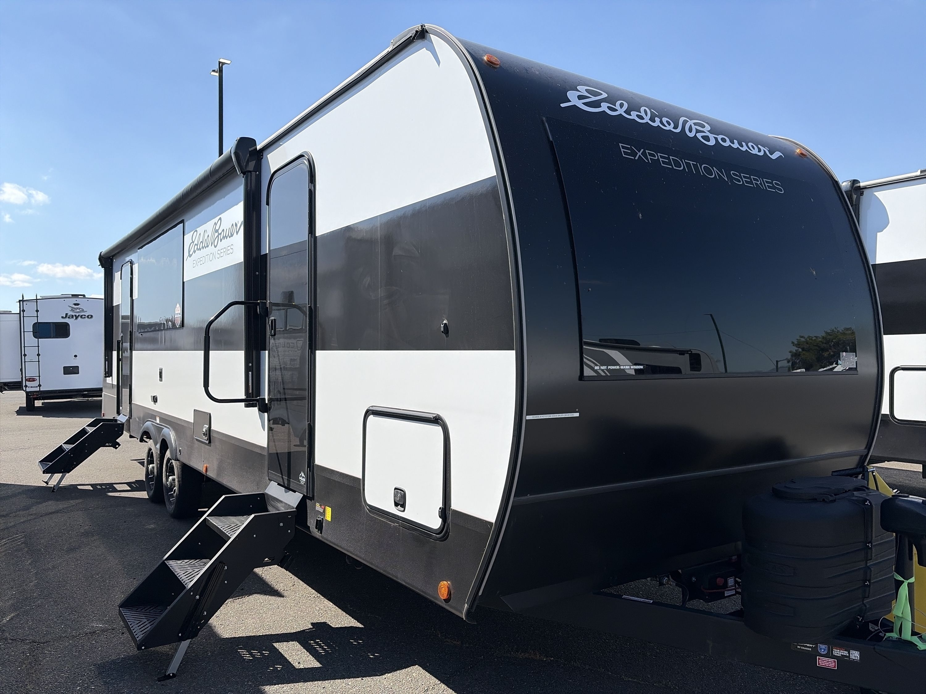 2026 Dutchmen EDDIE BAUER EXPEDITION 295BH in vacaville CA
