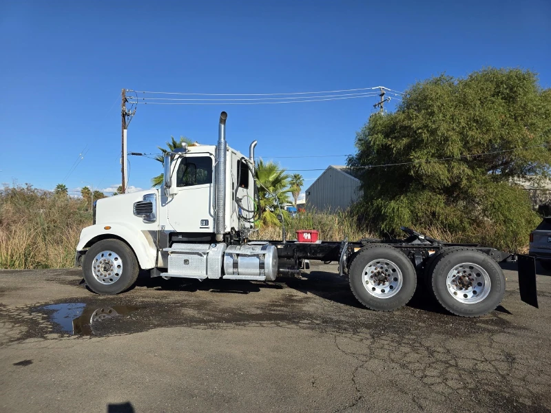 2014 FREIGHTLINER CORONADO 122 SD