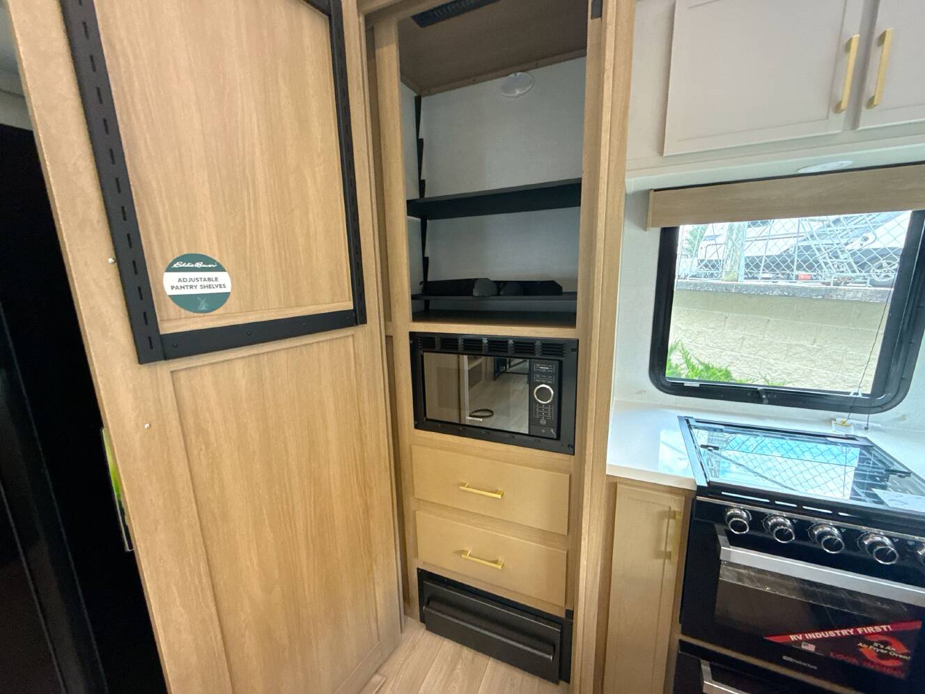 A photo of this 2027 Dutchmen EDDIE BAUER SUMMIT 3511RK
