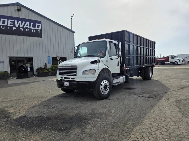2014 FREIGHTLINER BUSINESS CLASS M2 106