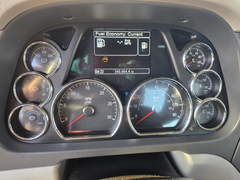 2019 PETERBILT 579