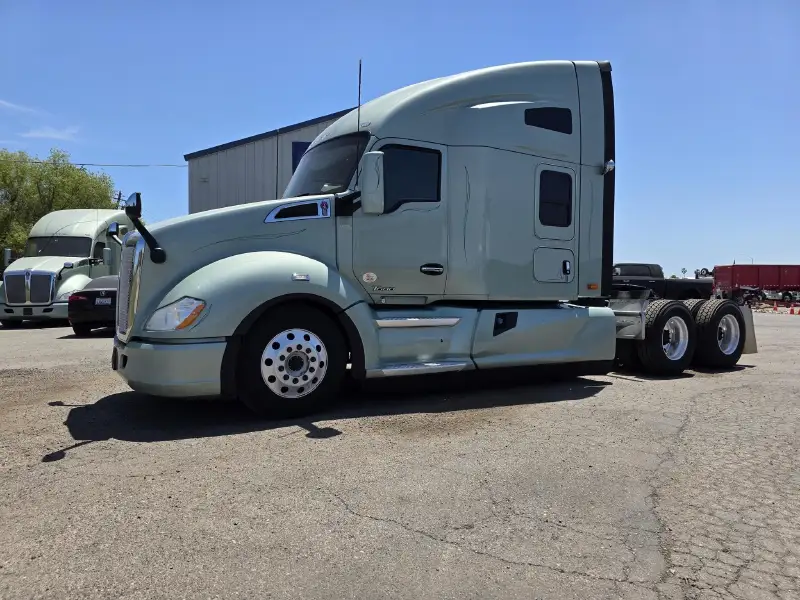 2021 KENWORTH T680