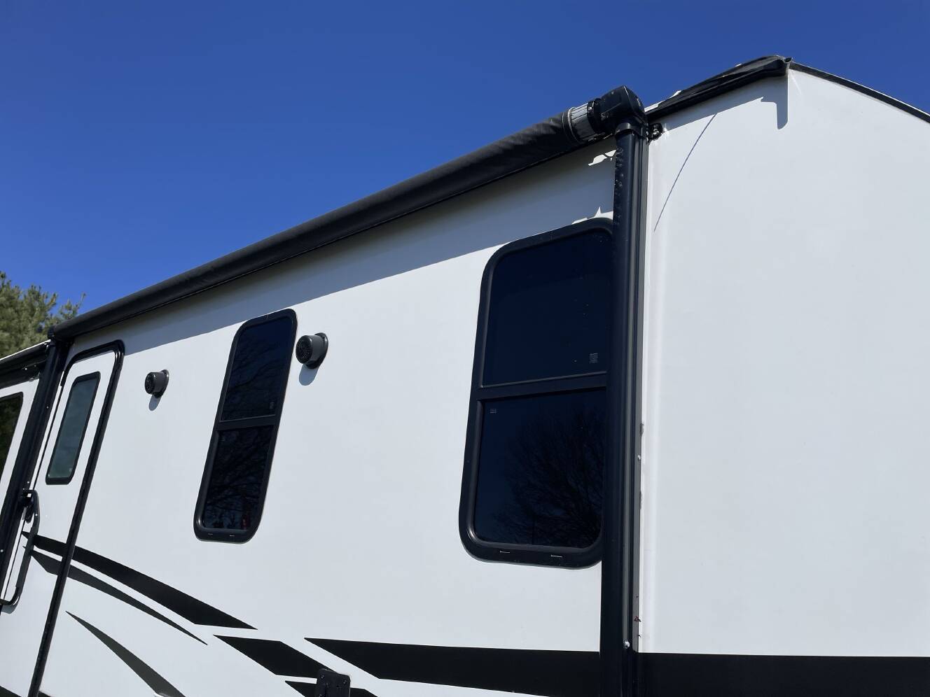 A photo of this 2024 Dutchmen ASTORIA 3313RL