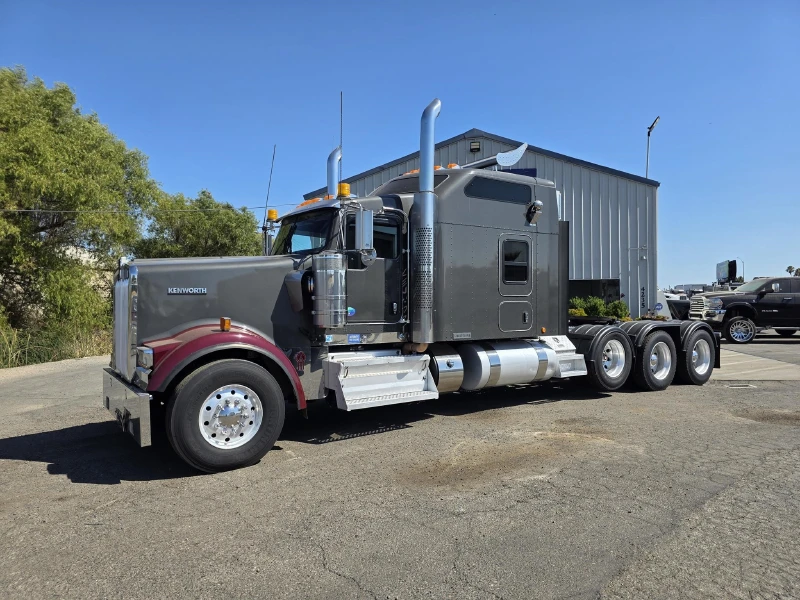 2014 KENWORTH W900L