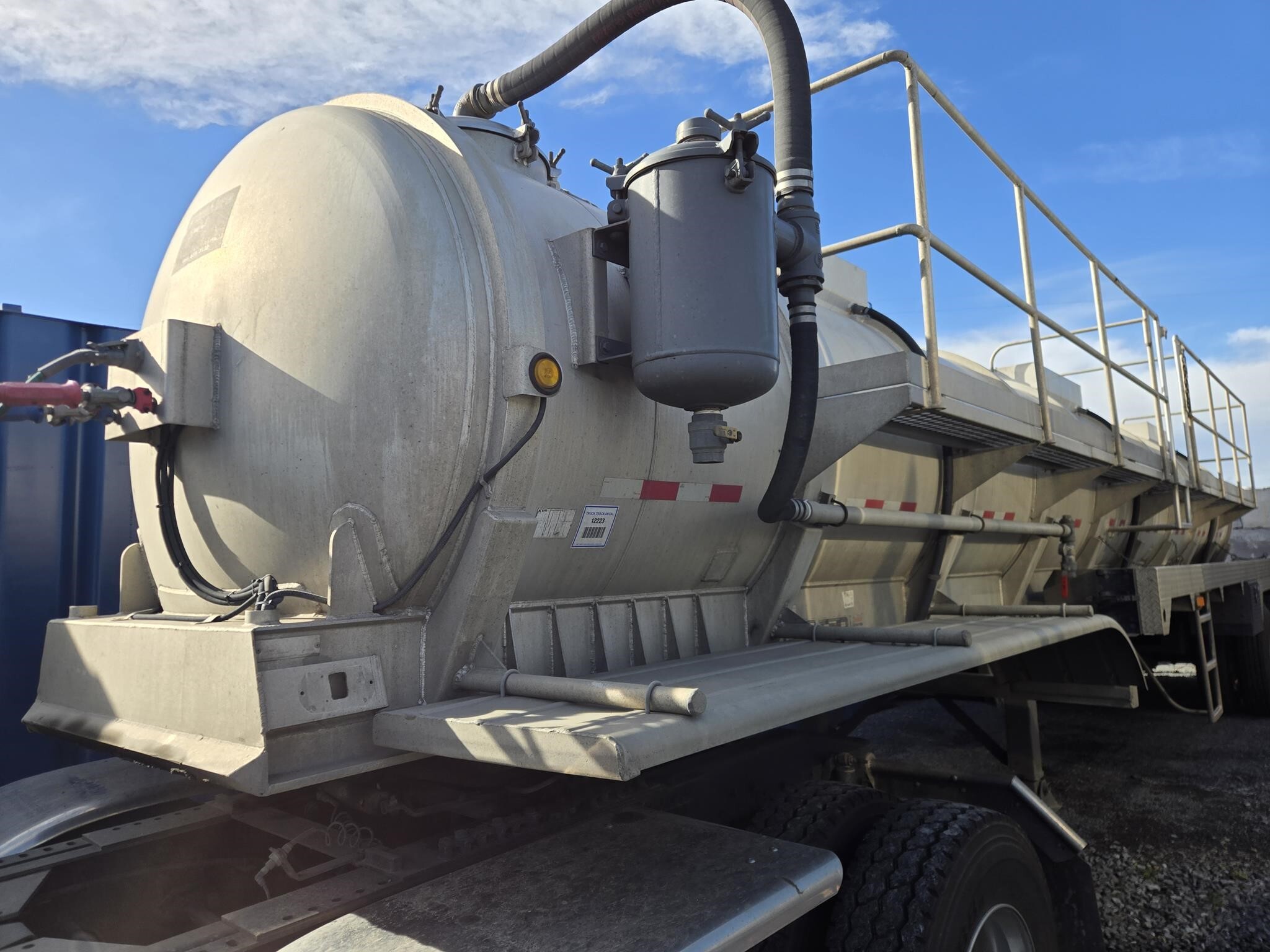 2007 OVERLAND 5460 GAL in Santa Rosa, CA