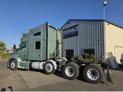 2021 KENWORTH T680