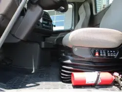 2018 VOLVO VHD64FT300