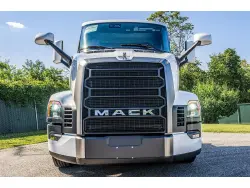 2026 MACK Pioneer