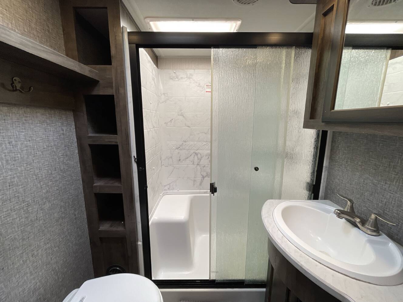 A photo of this 2021 Heartland ELKRIDGE 37BAR